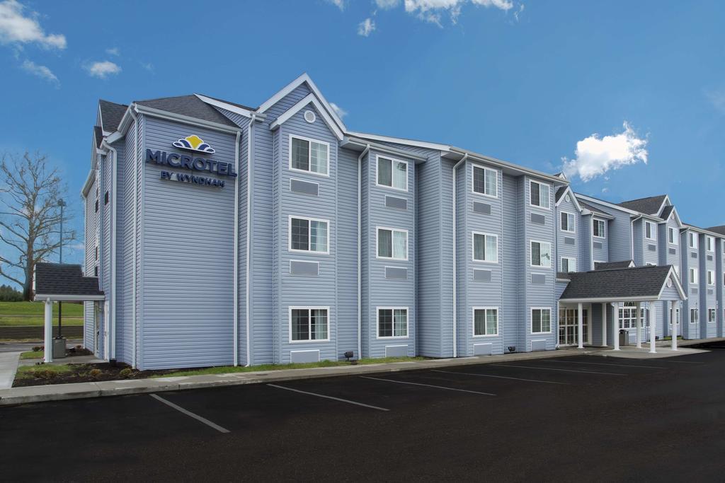 Quality Inn & Suites Caldwell I-77 מראה חיצוני תמונה