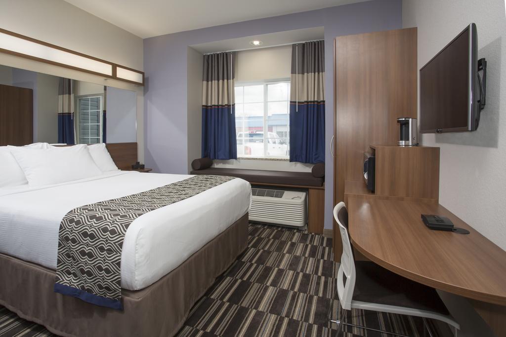 Quality Inn & Suites Caldwell I-77 מראה חיצוני תמונה